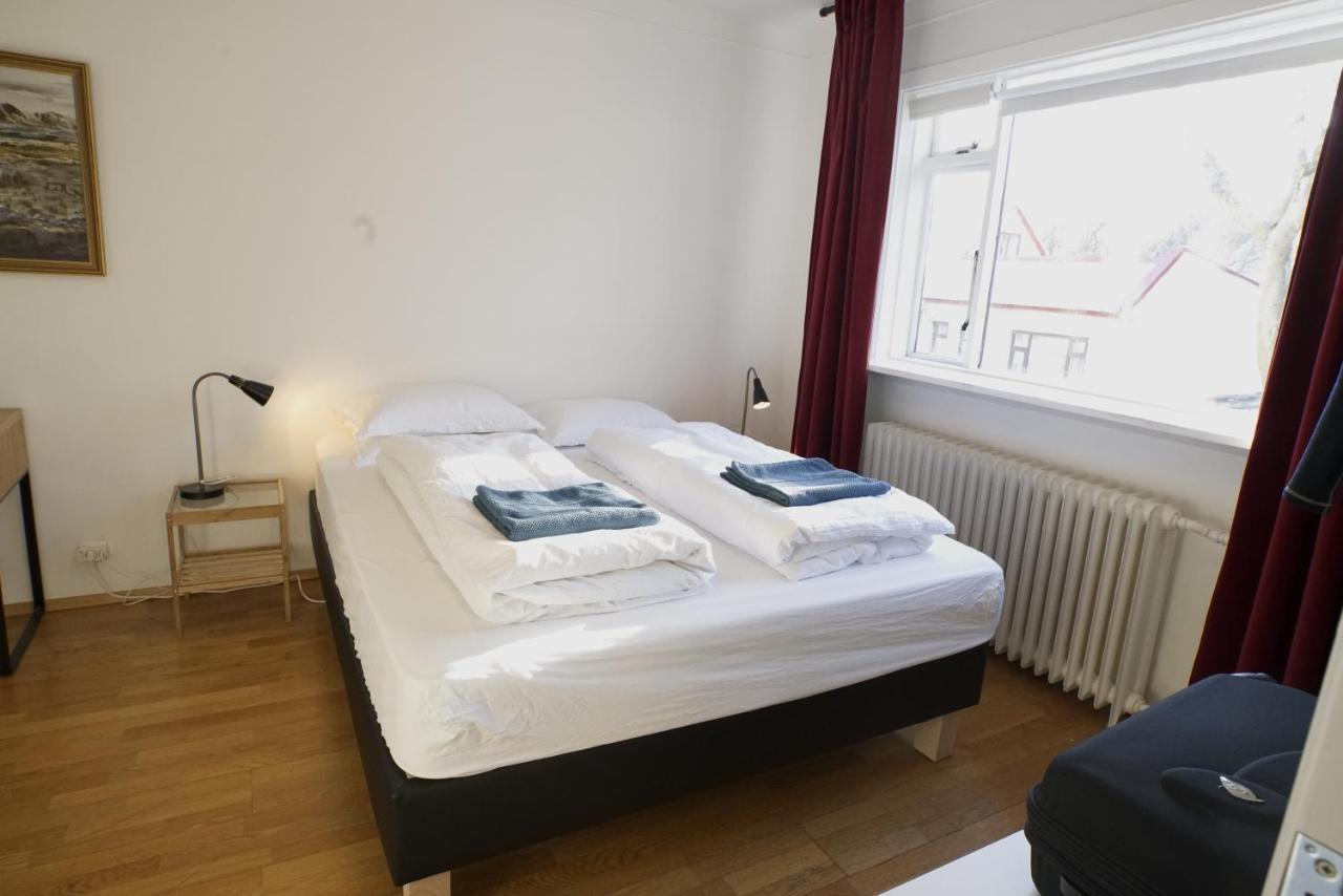 Appartamento Cozy On The Strip Reykjavík Esterno foto